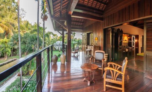 Villa Serey- Private Luxury Cambodian Style 4 Bed Pool Villa