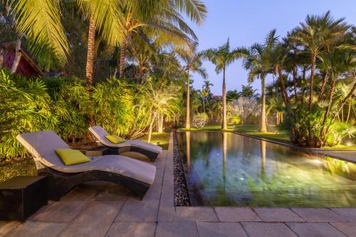 Villa Serey- Private Luxury Cambodian Style 4 Bed Pool Villa