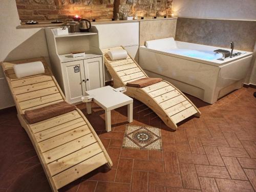 Casa con sala relax e idromassaggio in Todi