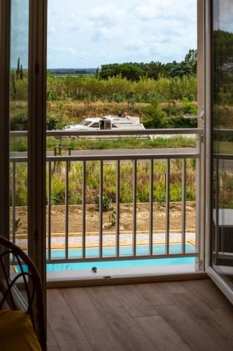 Maison avec piscine, vue sur le Canal du Midi