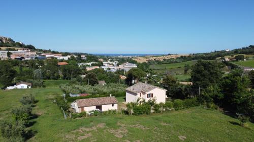  Luisa Country House - Relax tra le colline marchigiane in 62012 Civitanova Marche
