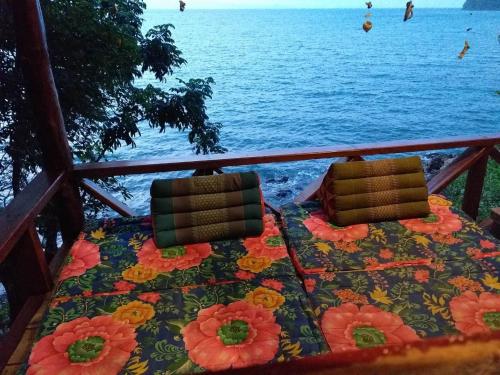 Littleduck bungalow Koh Chang Ranong in เกาะช้าง