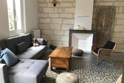 BEAUTIFUL house with GARDEN in AVIGNON - main image