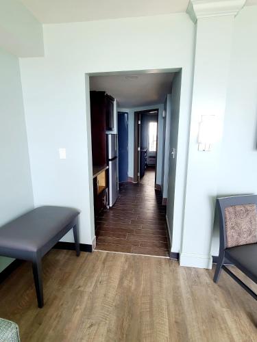 Best Western Ocean Reef Suites - image 10