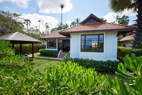 One Bedroom Beachfront Villa