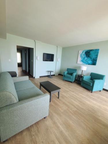 Best Western Ocean Reef Suites - image 6