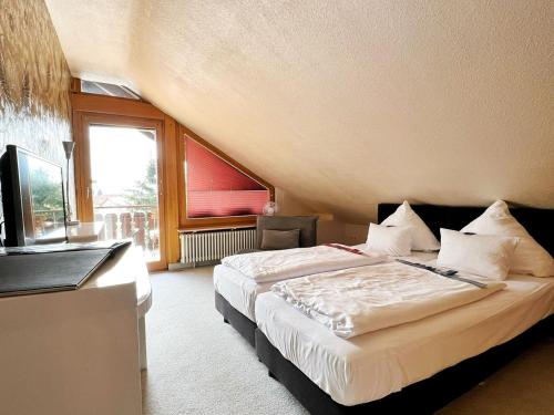 Hotel Hellers Twenty Four I -24h-Check-In- - image 11