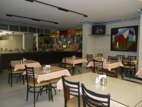 Restaurant, Titao Plaza Hotel in Campina Grande
