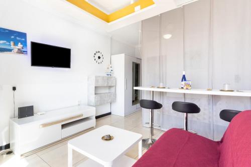 Moderno y coqueto estudio con vistas by Edén Rentals