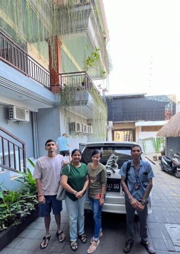 Grey House Monkey Forest – Ubud, CO