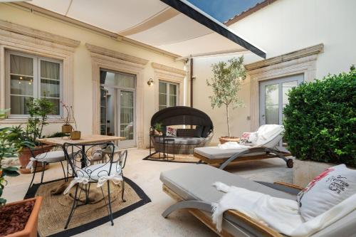 Riva Hvar Yacht Harbour Hotel - image 10