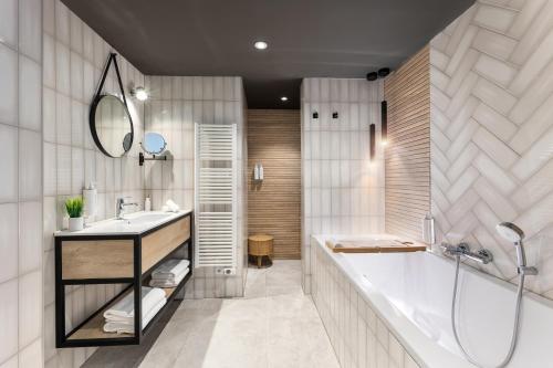 Suites Boulevard 17 - image 10