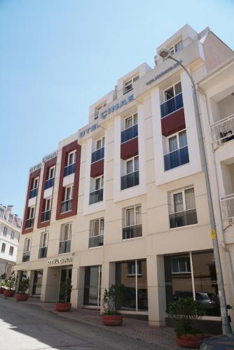 Cinas Hotel - image 7