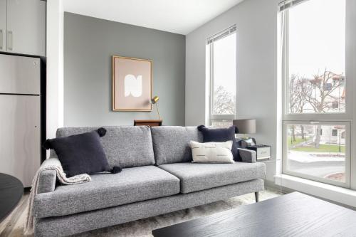 Brighton Studio w WD Gym nr T Shops BOS-320