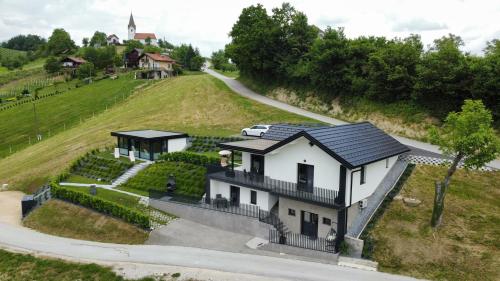 Vila Emina - Apartment - Podčetrtek