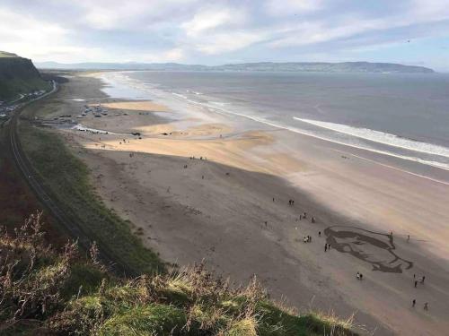 Creative Art Cabin, Causeway Coast, beach 10 mins