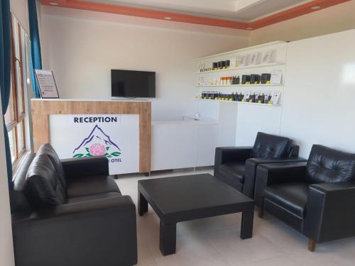 La Vie En Rose Hotel by Sogutdagi Isparta in Keçiborlu