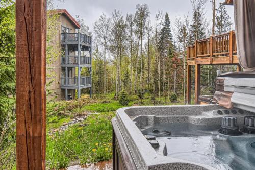 42 Burgundy 4Br 3,5Ba townhouse in Silverthorne, USA