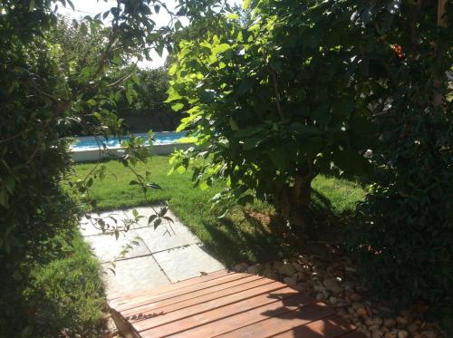 Ground floor house with swimming pool, 8km from Avignon