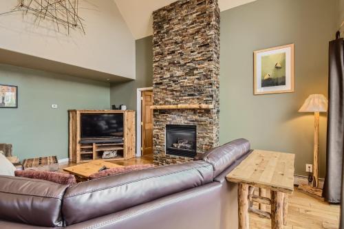 42 Burgundy 4Br 3,5Ba townhouse in Silverthorne, USA