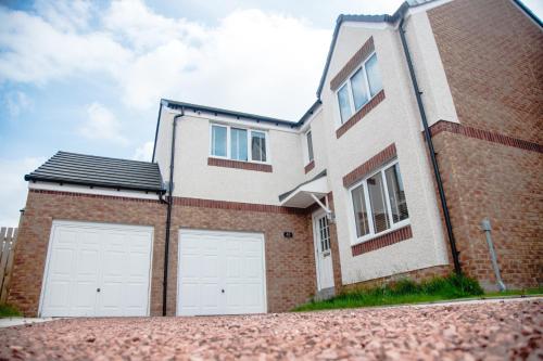 Beautiful 5 Bedroom House in Glasgow, Cambuslang