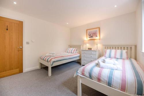 Four-Bedroom House image 5