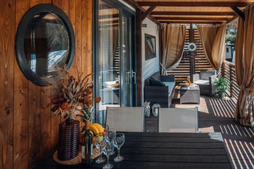 Deluxe Bungalow with Sea View