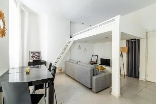 Chevalier Paul-Charmant-Mezzanine - 4 personnes, Marseille (photo 2)