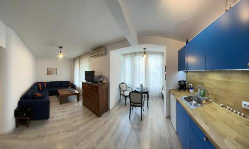 Eli's cozy place, Sofía