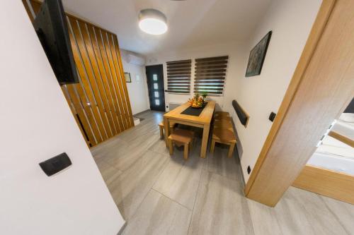 Apartment - Ground Floor image 8