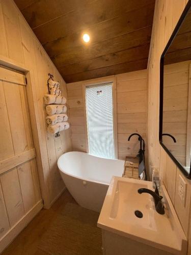 Whiskey Woods Retreat in Tullahoma, USA