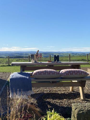 Vista exterior, Cedar Cabin in Hexham