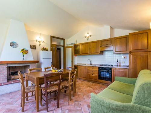 Apartment Montereggi-4 by Interhome in Capraia E Limite