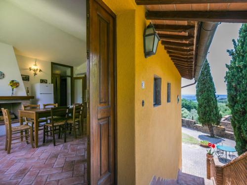 Apartment Montereggi-4 by Interhome in Capraia E Limite