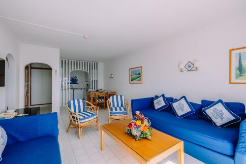 Standard One-Bedroom Apartment with Sea View (4 Adults) - Winter All Inclusive