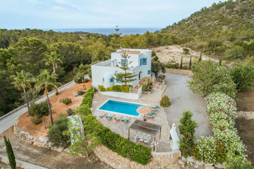 B&B Cala de Portinatx - Villa Sa Bassa, Amazing seaviews and great Pool - Bed and Breakfast Cala de Portinatx