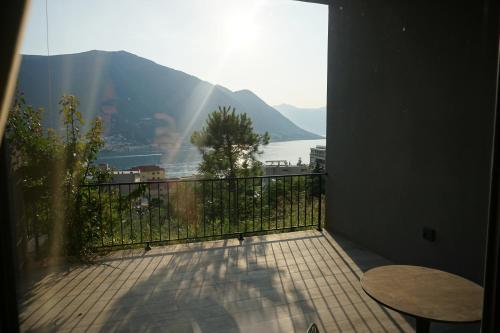 Erkély/terasz, Hotel Credo in Dobrota