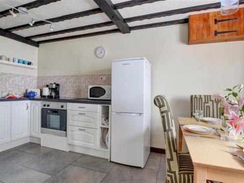 Holiday Home Mill Court by Interhome