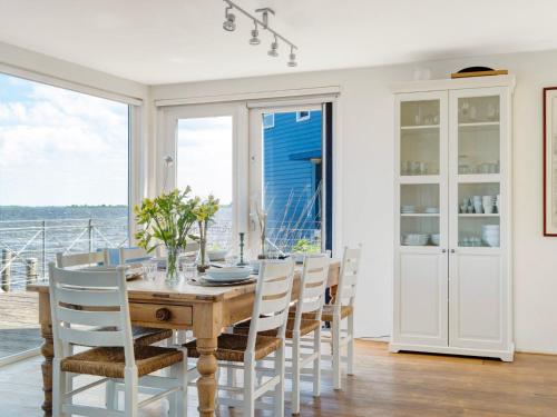 Holiday Home Rietwoning 16 by Interhome in Dongeradeel