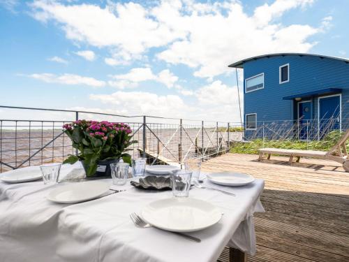 Holiday Home Rietwoning 16 by Interhome in Dongeradeel