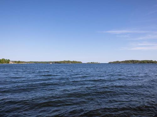 Holiday Home Matvik by Interhome in Trensum