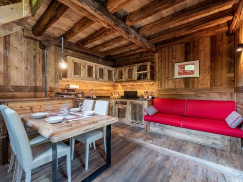 Chalet Les Combes by Interhome