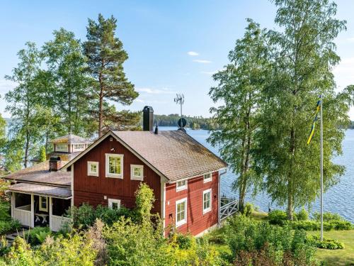 Chalet Villa Lundsfjärden - VML120 by Interhome - Grythyttan