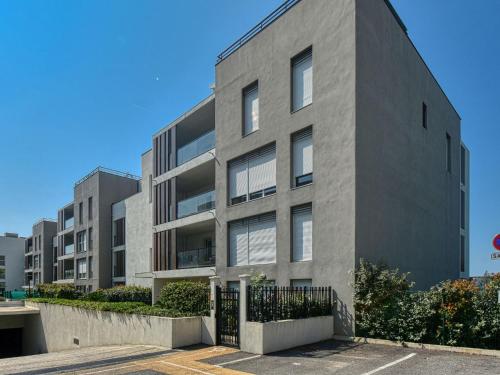 Apartment Golfe Horizon-2 by Interhome near L'instan't