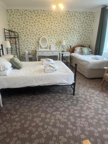 Penny Farthing Hotel & Cottages - image 10