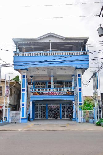 . Tejmohall Hotel