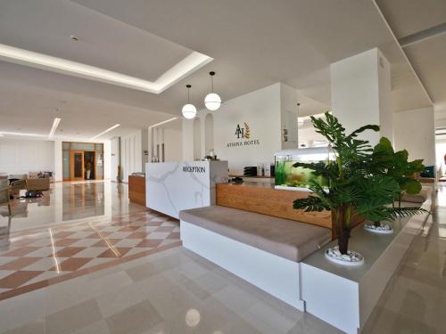 Hotel Athina in Agios Stefanos