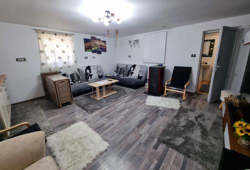 Casuta de Vacanta Poiana - image 10