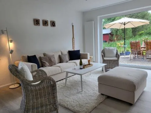 Ferienhaus DHH "Unsere Reetdachbude" in St. Peter-Ording, Deutschland