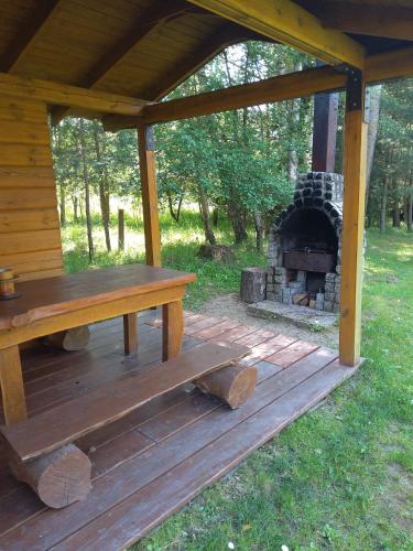 Petronių sodyba (Petroniu sodyba) in Daugailiai